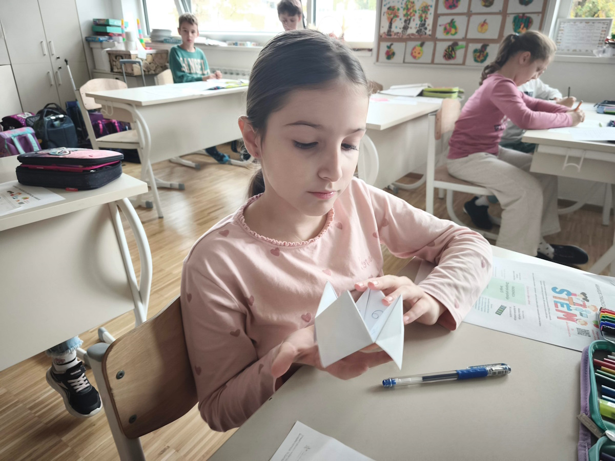 Radionica Zbrajanje prijatelja broja 5 uz soroban, origami i matematički bingo u OŠ Jure Kaštelana u Zagrebu